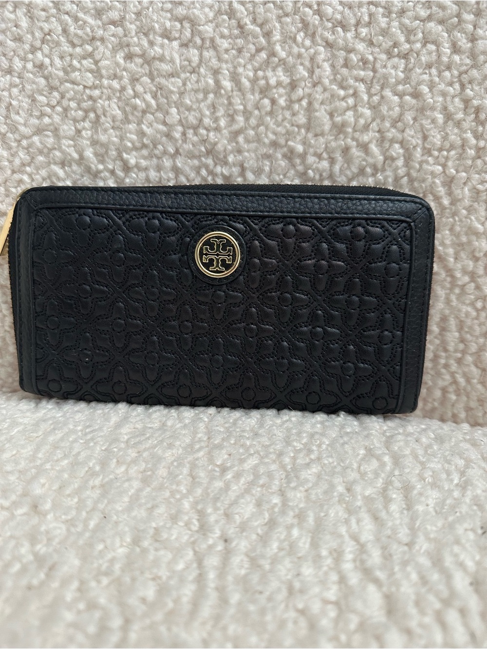 Tory Burch Black Quilted Logo Zip Wallet with Gold Accent